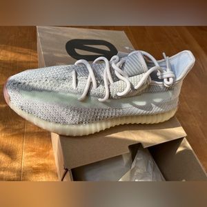 Yeezy Citrin size 11 brand new